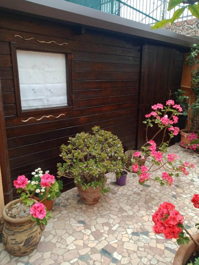 B&B Villa Liliya Фиумефредо ди Сицилия Екстериор снимка